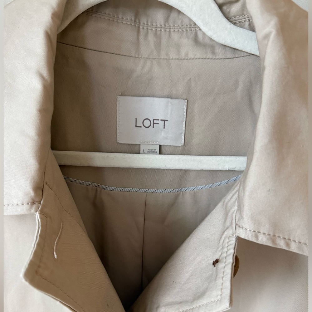 LOFT Ann Taylor Long Tan Khaki Belted Trench Coat Spring Preppy Casual L - Picture 9 of 15
